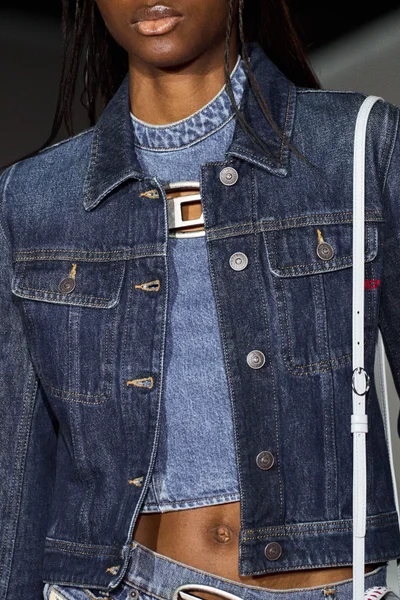 Look 101